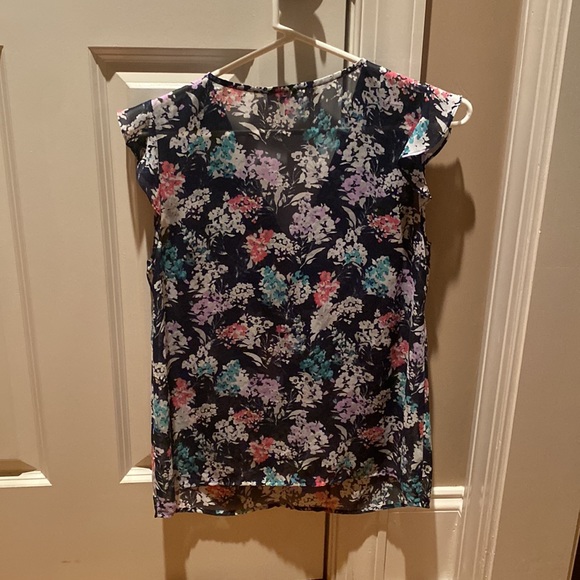 LOFT Mixed Media Floral Ruffle Shell - Navy, Pink, Teal and White- Like New! - Picture 3 of 6